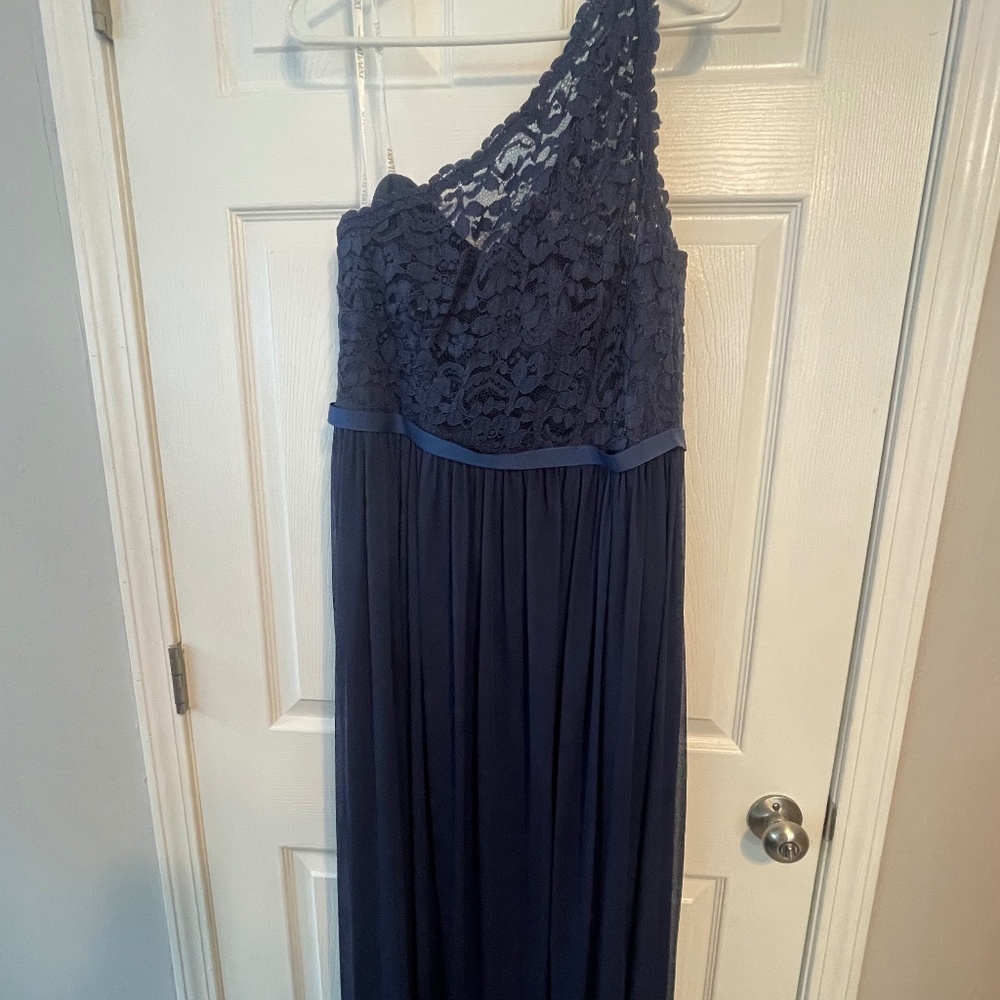 David’s Bridal Bridesmaid Dress Size 14 in Navy Blue